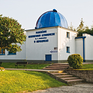 Okolicznościowa prelekcja i seans w Planetarium